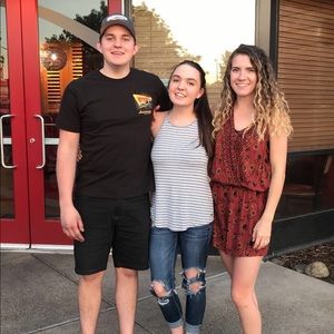 Meet your Posher, Victoria